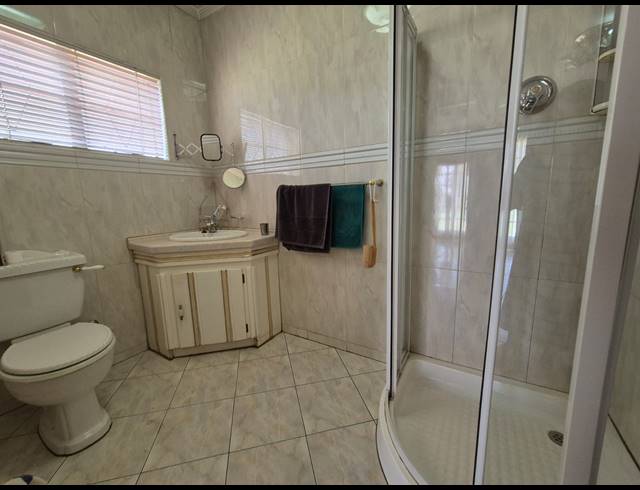 3 BEDROOM HOUSE FOR SALE IN VAN DER MERWES KROON